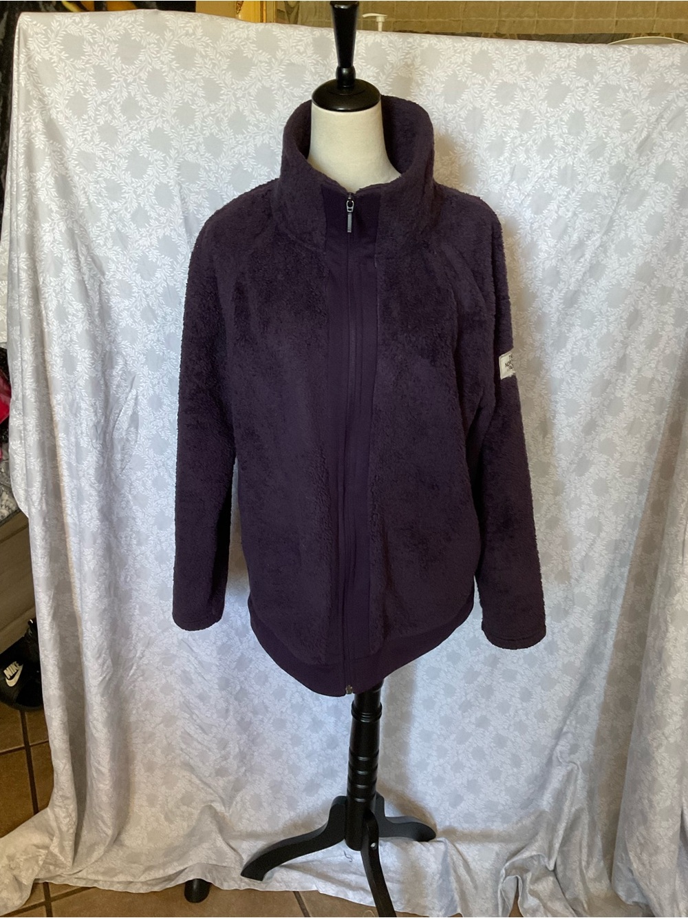 The North Face Women’s Plush Full-Zip Jacket in Deep Purple